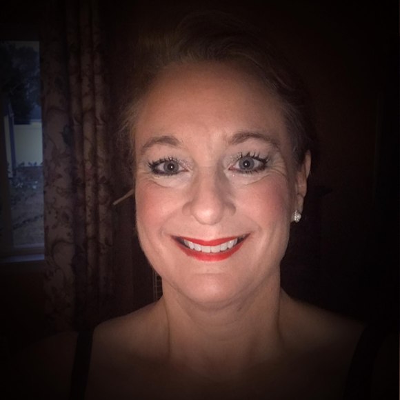 Meet your Posher, Kelly - Picture 1 of 1